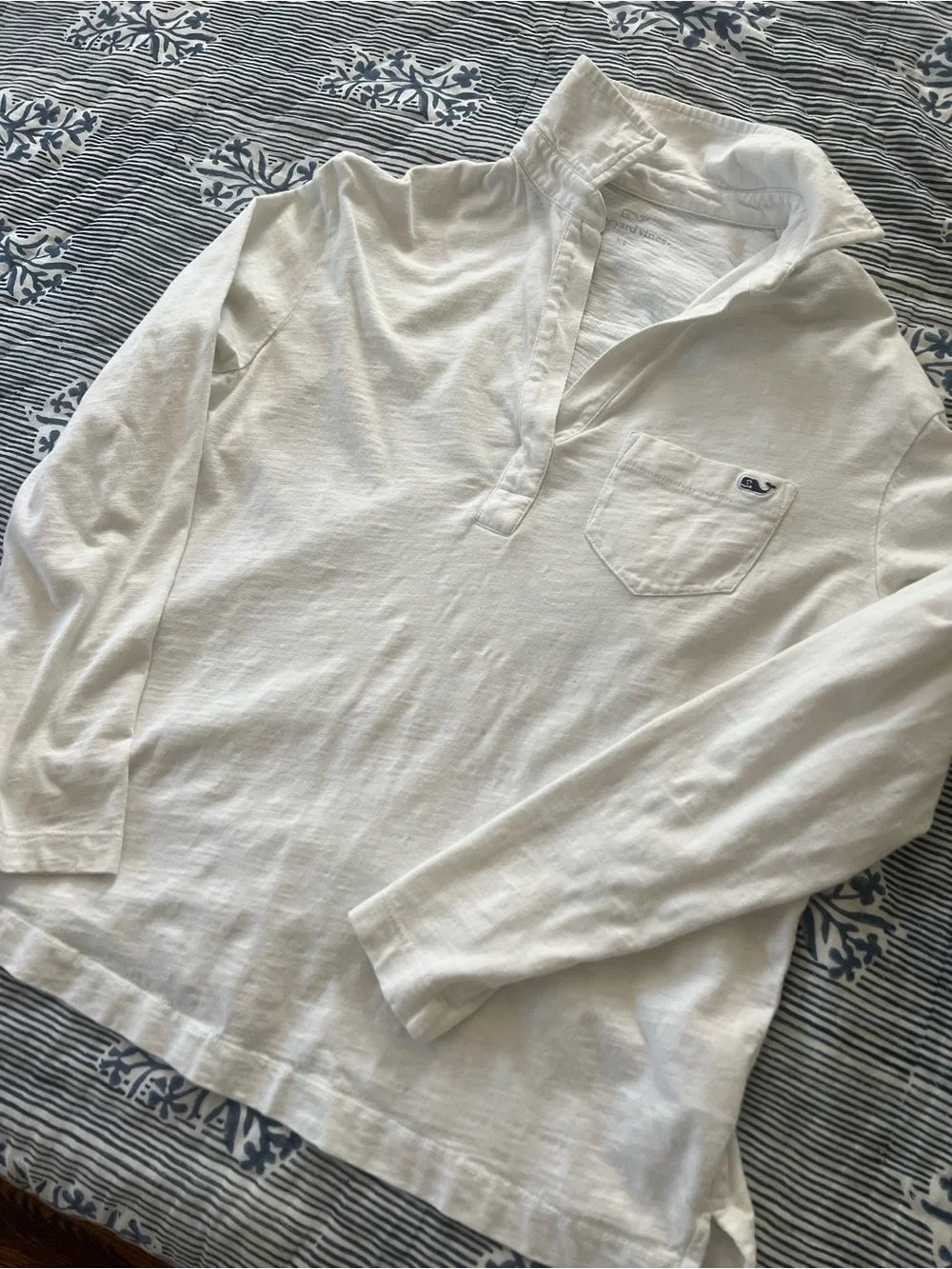 Vineyard Vines Women White Long Sleeve Polo with Whale Pocket. Not kids, women’s